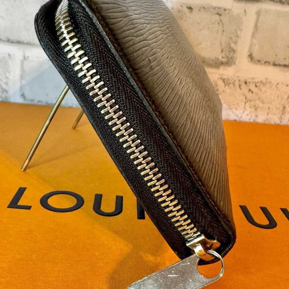 Louis Vuitton Epi Zippy Organizer Wallet Black No… - image 3