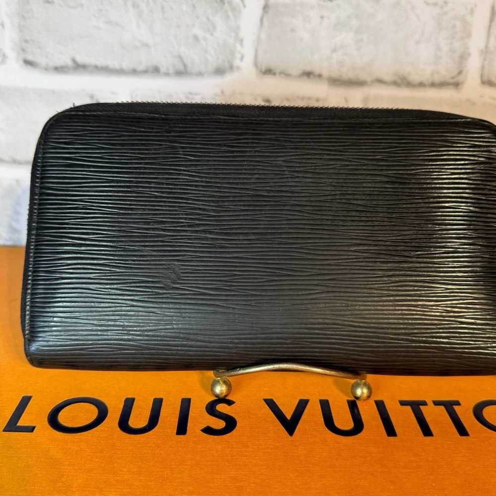 Louis Vuitton Epi Zippy Organizer Wallet Black No… - image 5