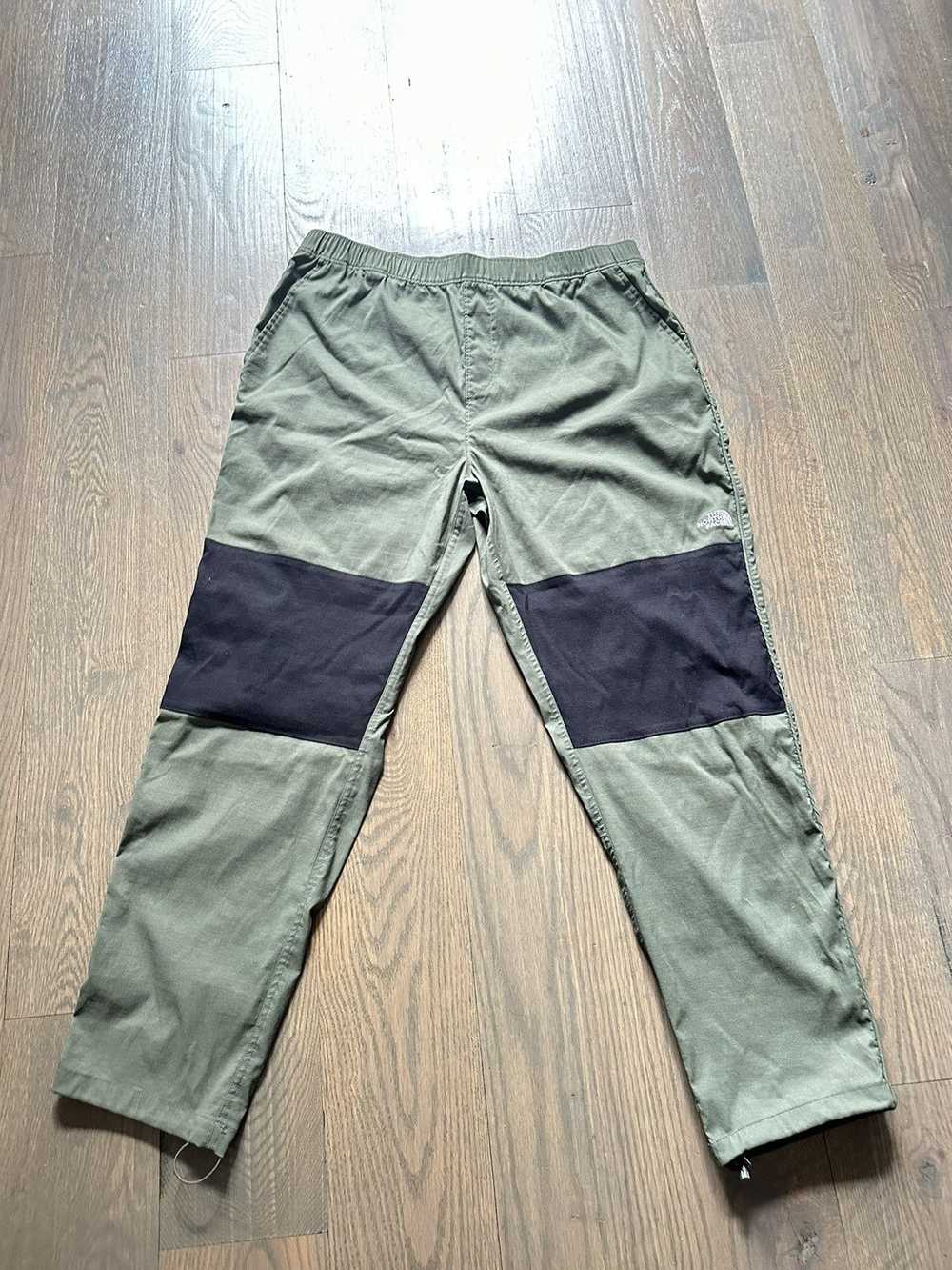 The North Face North Face Paneled Pants Size Large - image 1