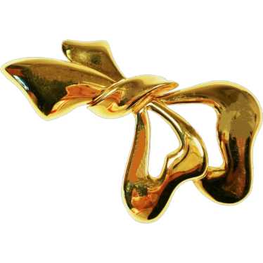 MONET - Large Vintage Gold Tone Bow Brooch - Signe