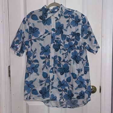 Blue Hawaiian Short Sleeve Button Up