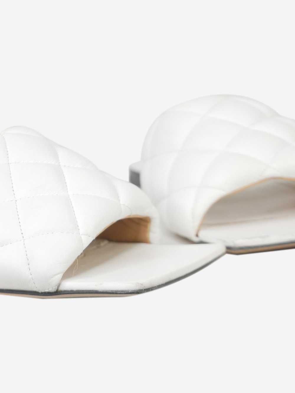 Bottega Veneta White Padded flat sandals - size E… - image 5