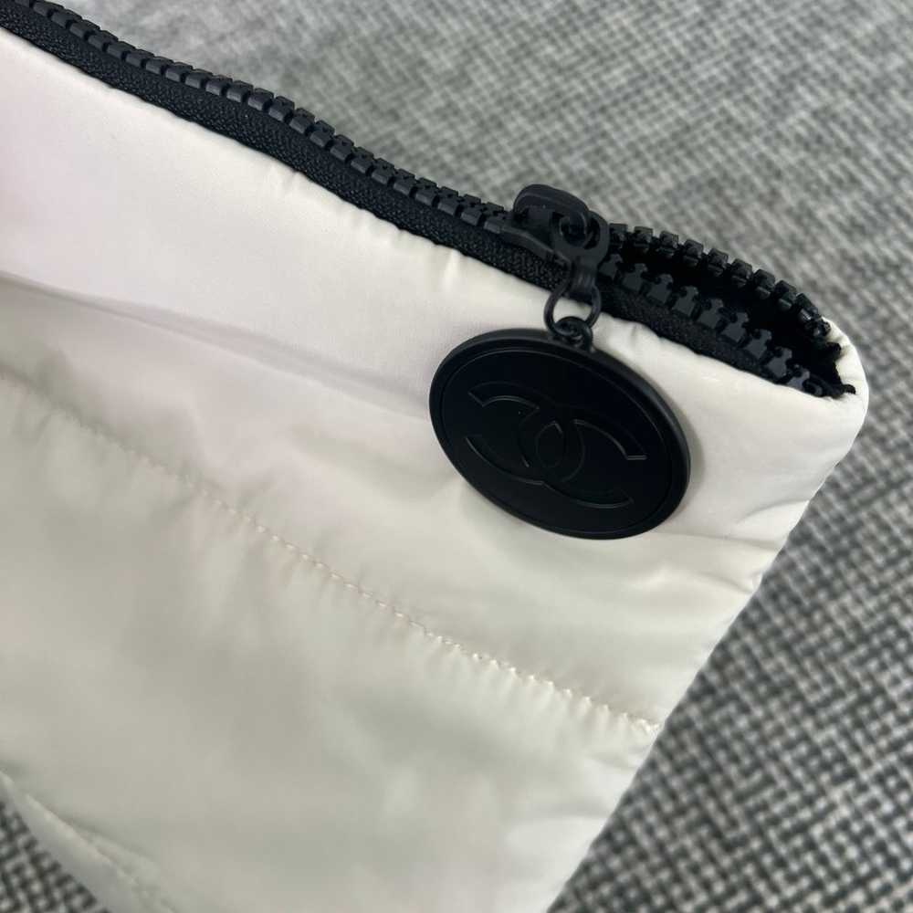 Chanel Gift Nylon Travel Bag / Toiletry / Makeup … - image 6