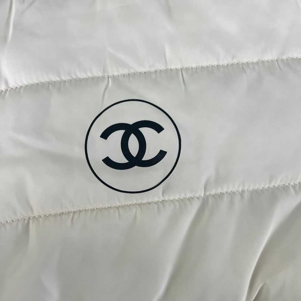 Chanel Gift Nylon Travel Bag / Toiletry / Makeup … - image 7