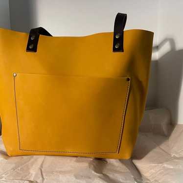 Large Classic Tote - image 1