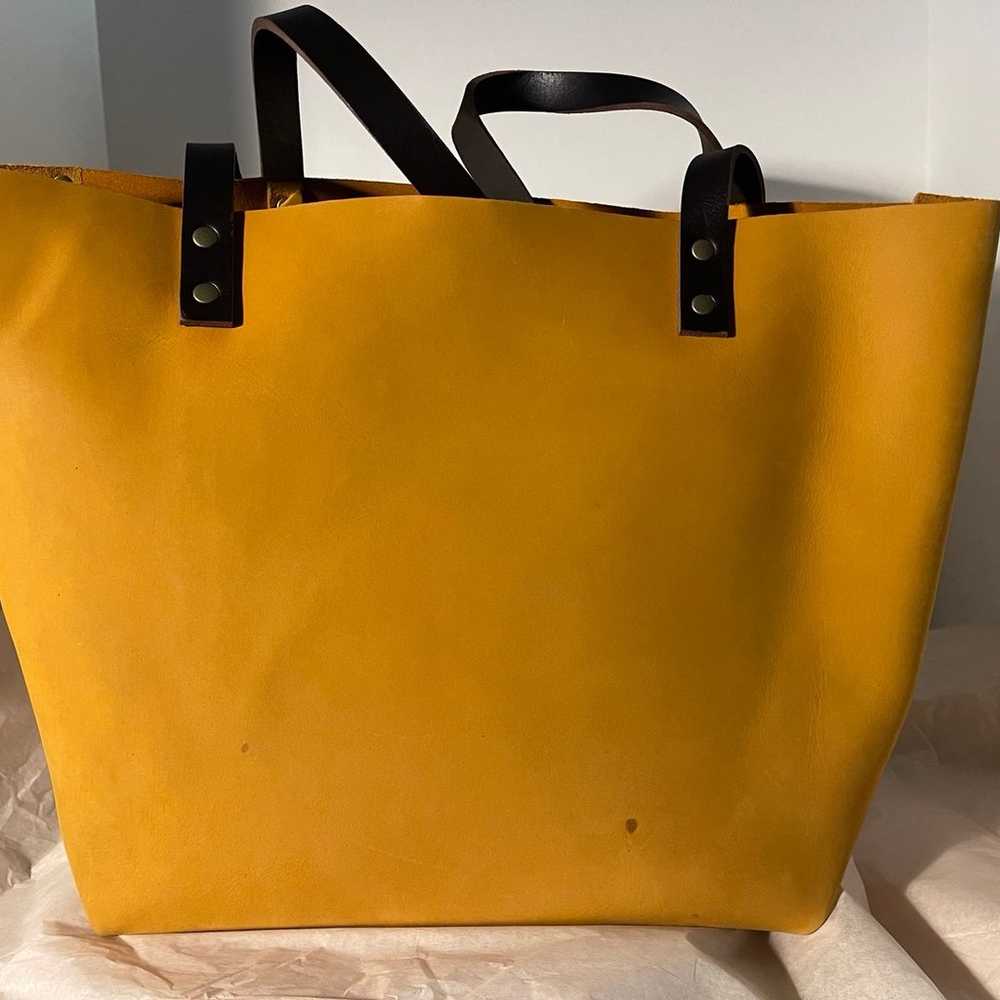 Large Classic Tote - image 3