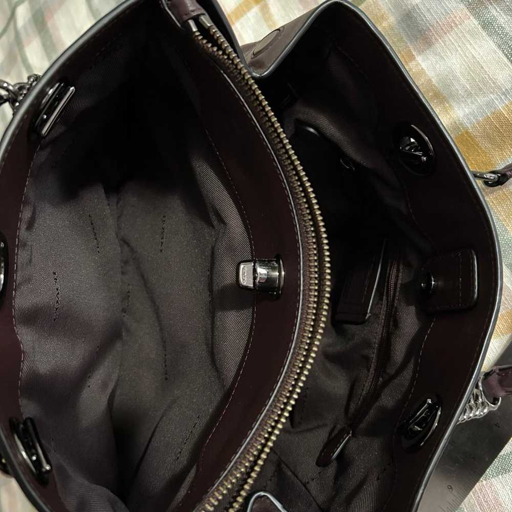 NWOT Coach Edie purple handbag shoulder bag - image 4