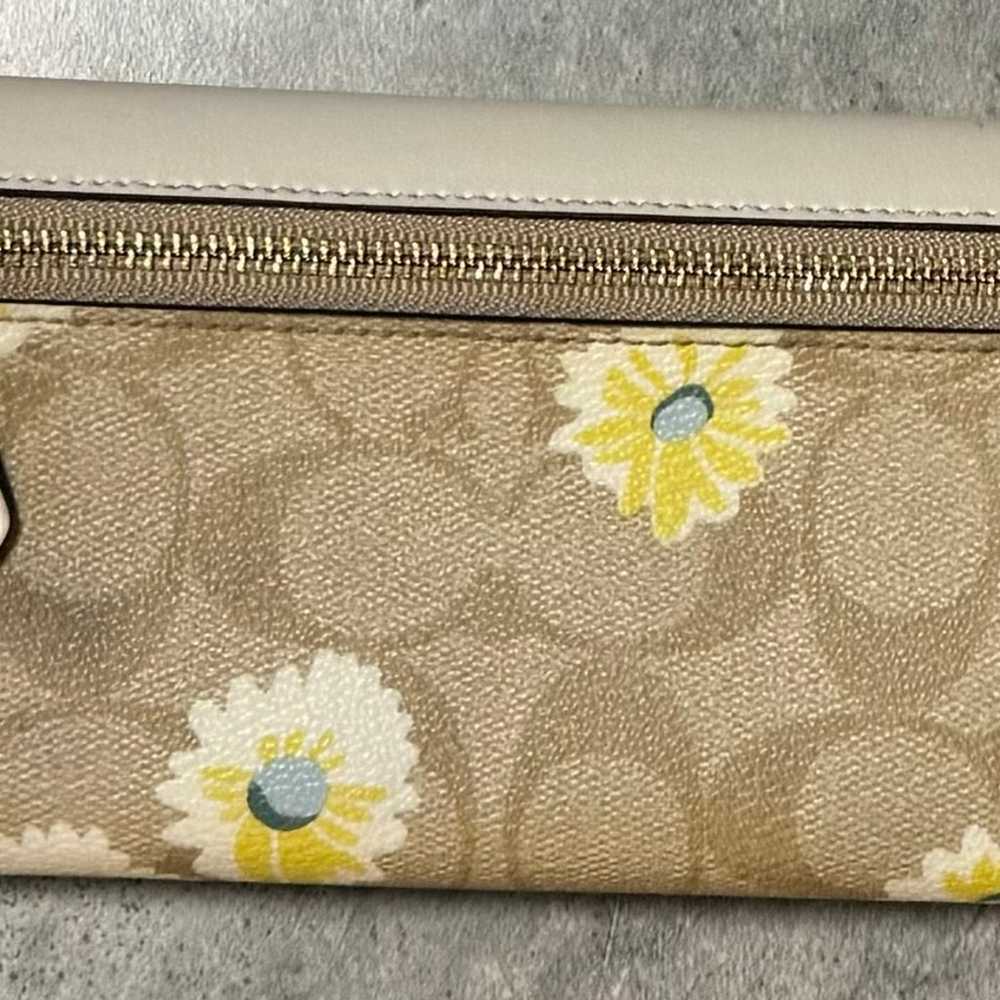 Coach daisy bag and wallet - image 4