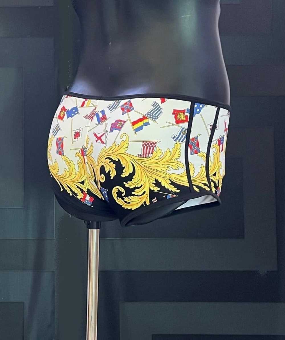 VERSACE BAROQUE PRINT SWIMMING TRUNKS Size Sz 5 - image 3