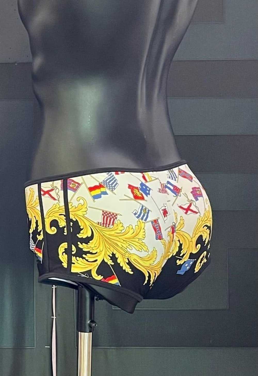 VERSACE BAROQUE PRINT SWIMMING TRUNKS Size Sz 5 - image 5