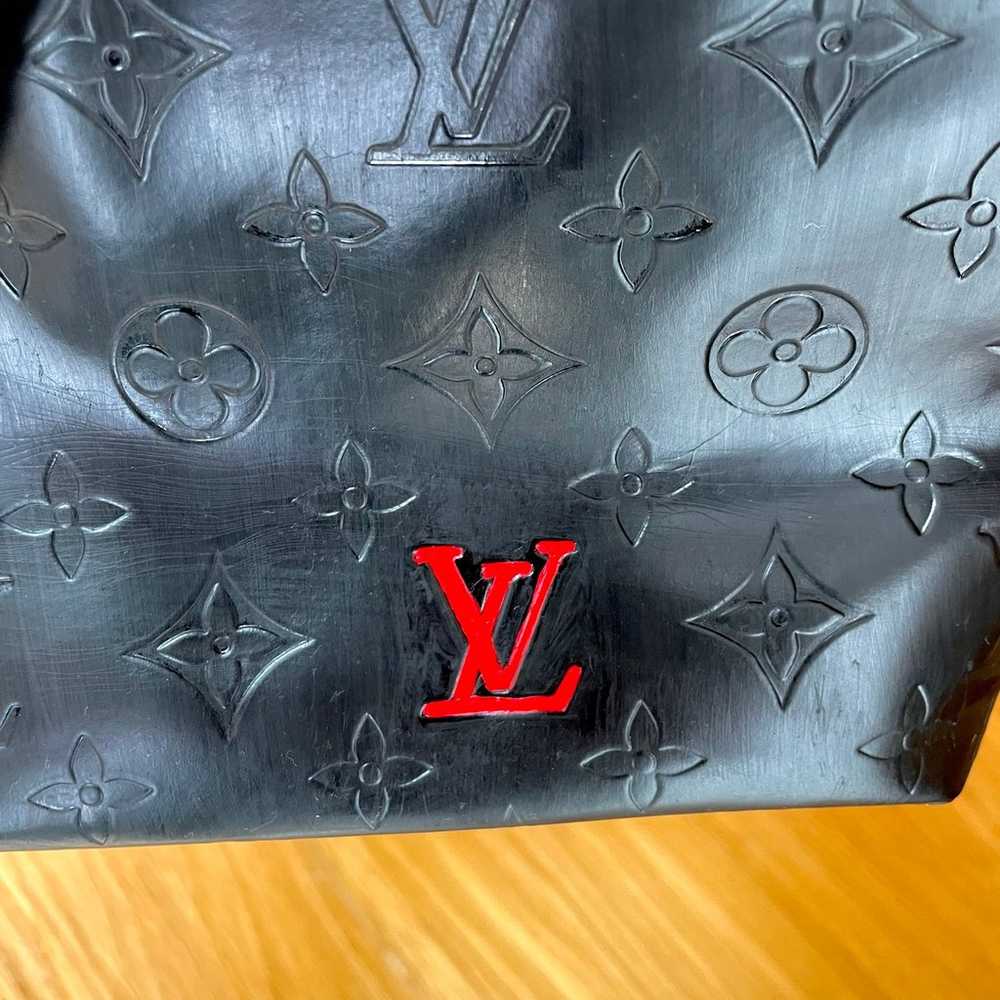 Louis Vuitton Authenticated Custom Black Vernis R… - image 9