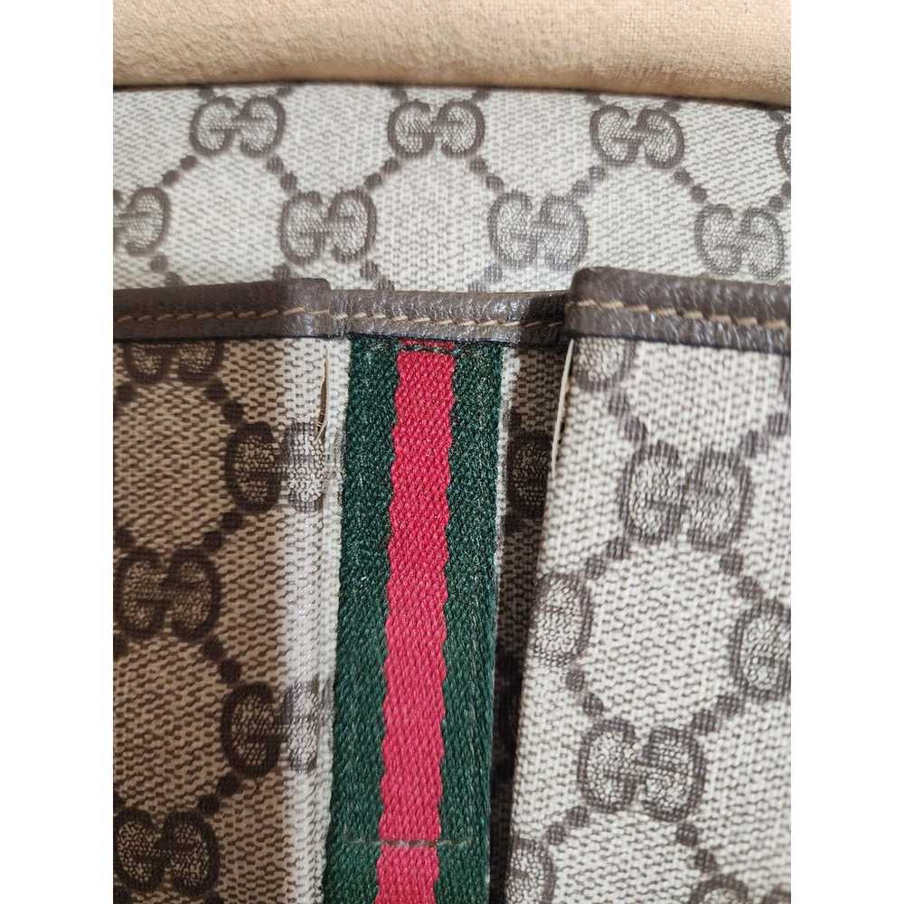 Vintage 80's Gucci Leather Cross body "School Bag" - image 9