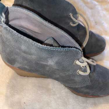 Sperry Harlow Gray Suede Wedge Bootie Leather Lac… - image 1