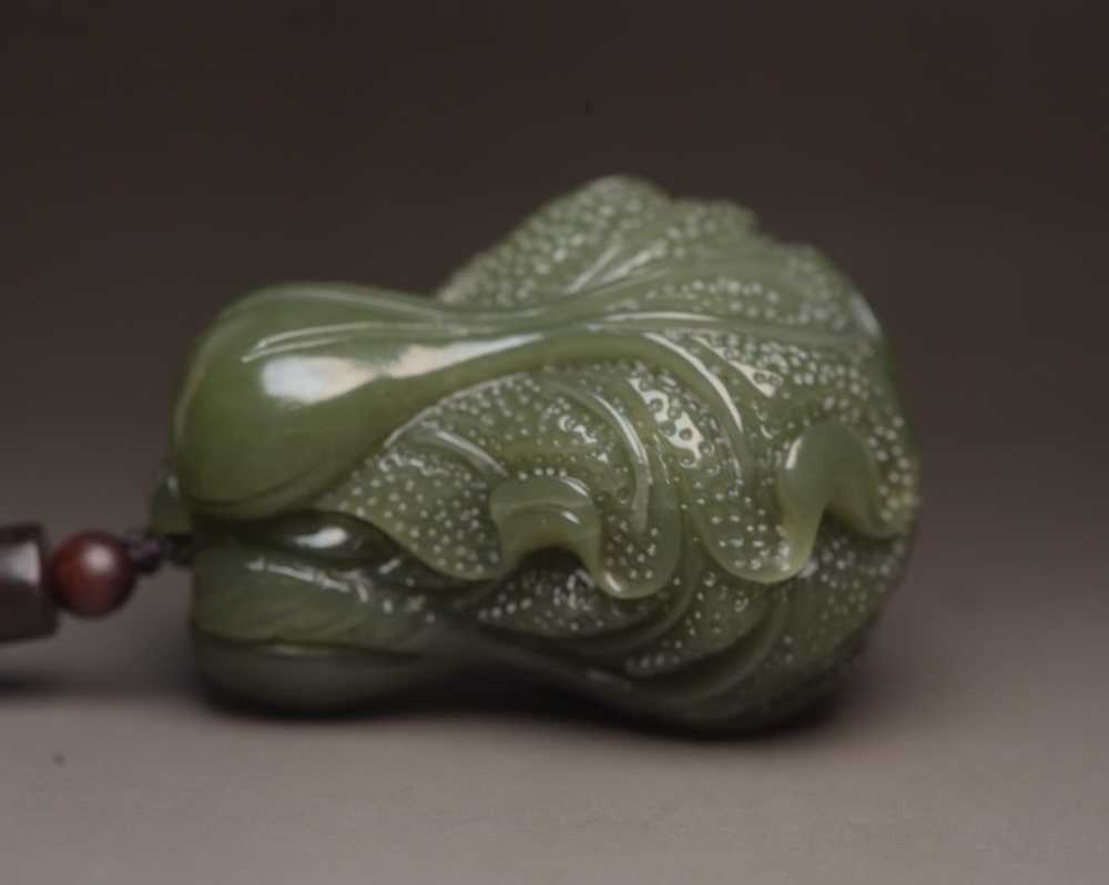 Chinese Natural Green Hetian Jade Carved Cabbage … - image 6
