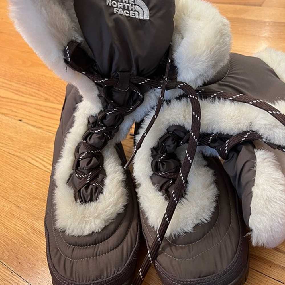 North Face winter boots - image 4
