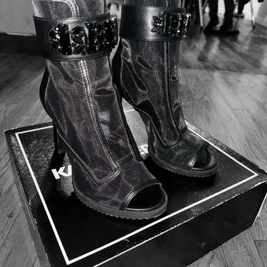 karl lagerfeld boots - image 1