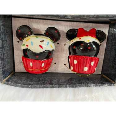 Disney Disney Mickey & Minnie Mouse Cupcake Salt … - image 1