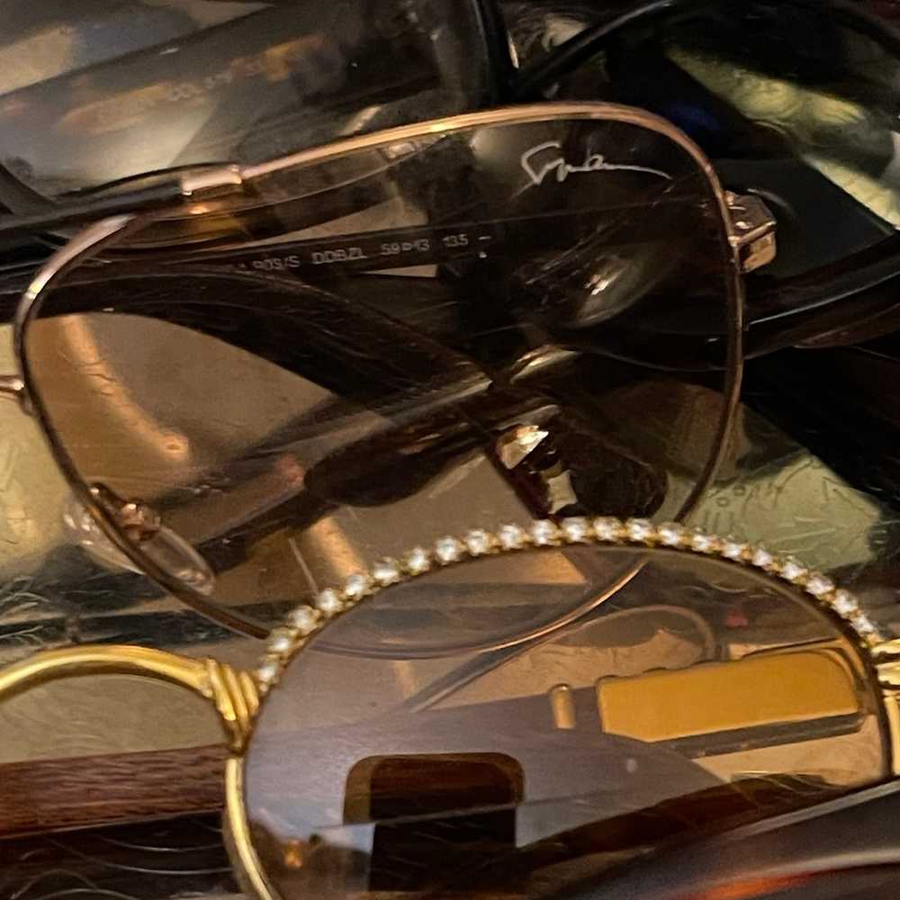 Large Lot of Vintage Sunglasses - image 8