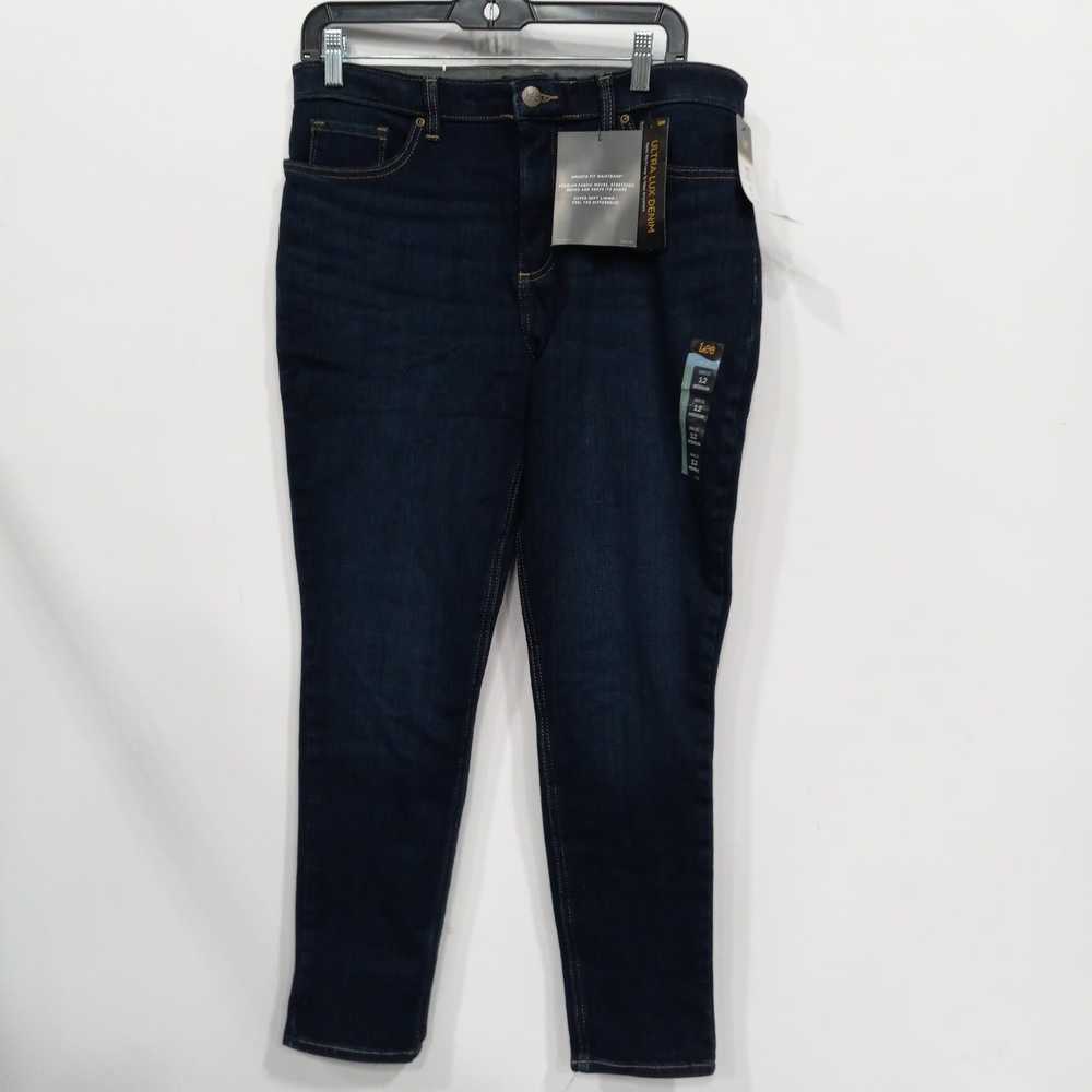 Lee Women's Jeans Size 12 Medium NWT - image 1