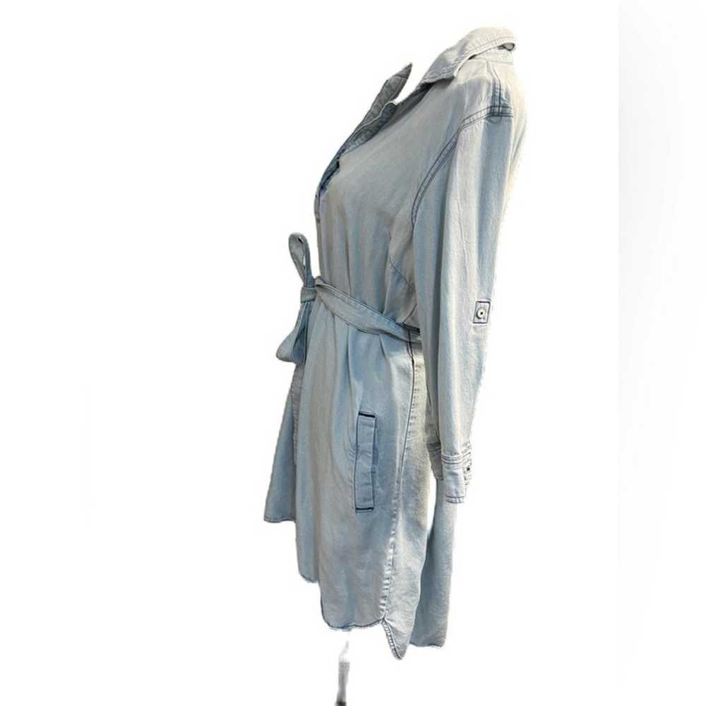 Saks Fifth Avenue Light Blue Denim Dress Size M - image 3