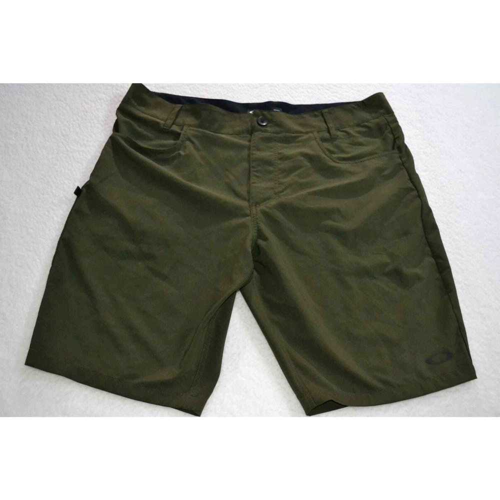 Oakley 48645 Oakley Golf Shorts Mens Size 38 Wick… - image 1