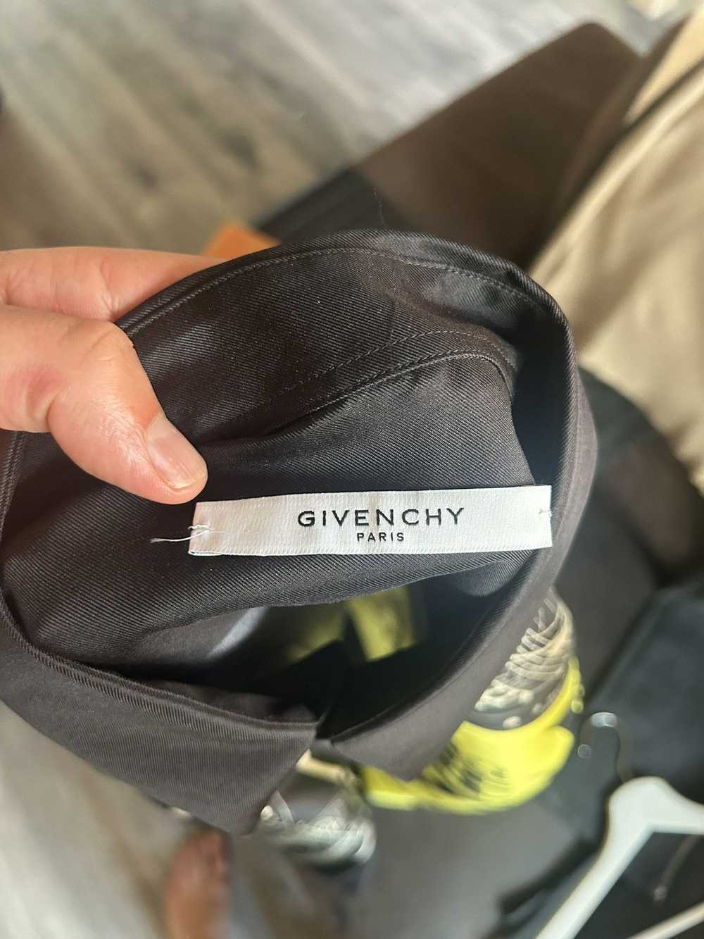 Givenchy Printed Silk Shirt - image 11