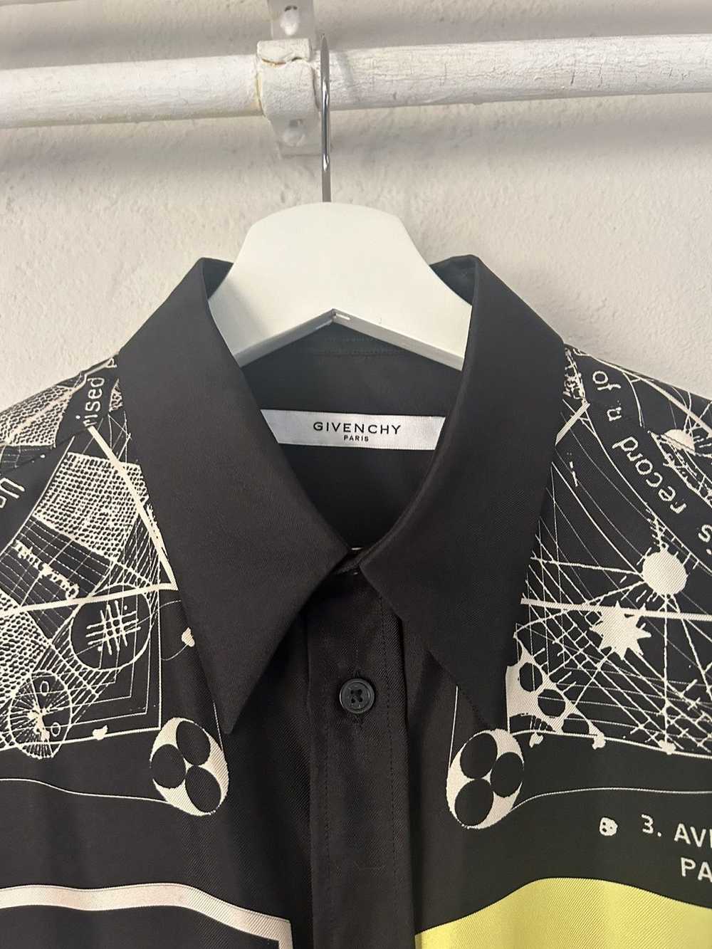 Givenchy Printed Silk Shirt - image 3