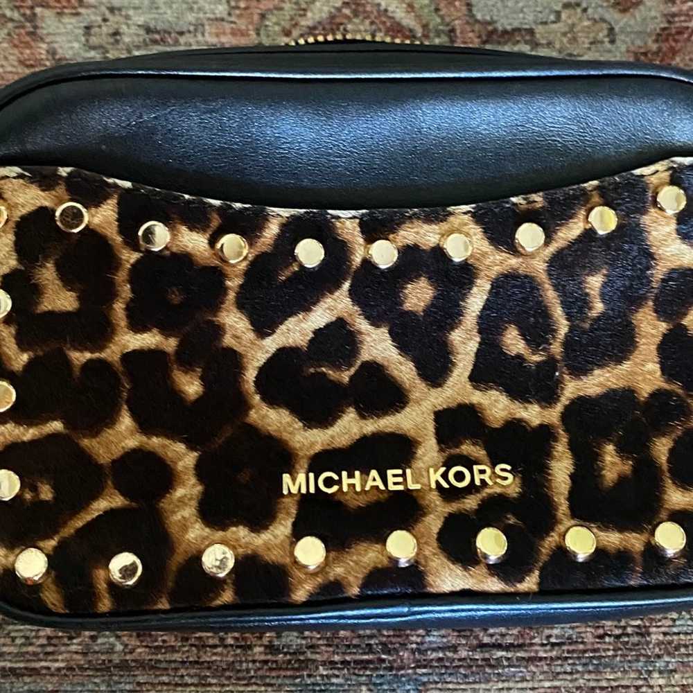 Michael Kors purse - image 9