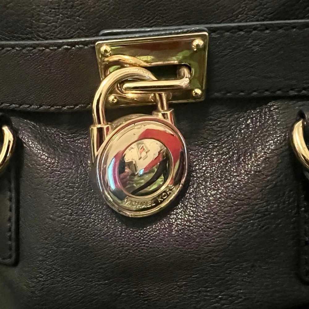 Authentic Michael Kors Hamilton Leather Handbag B… - image 5
