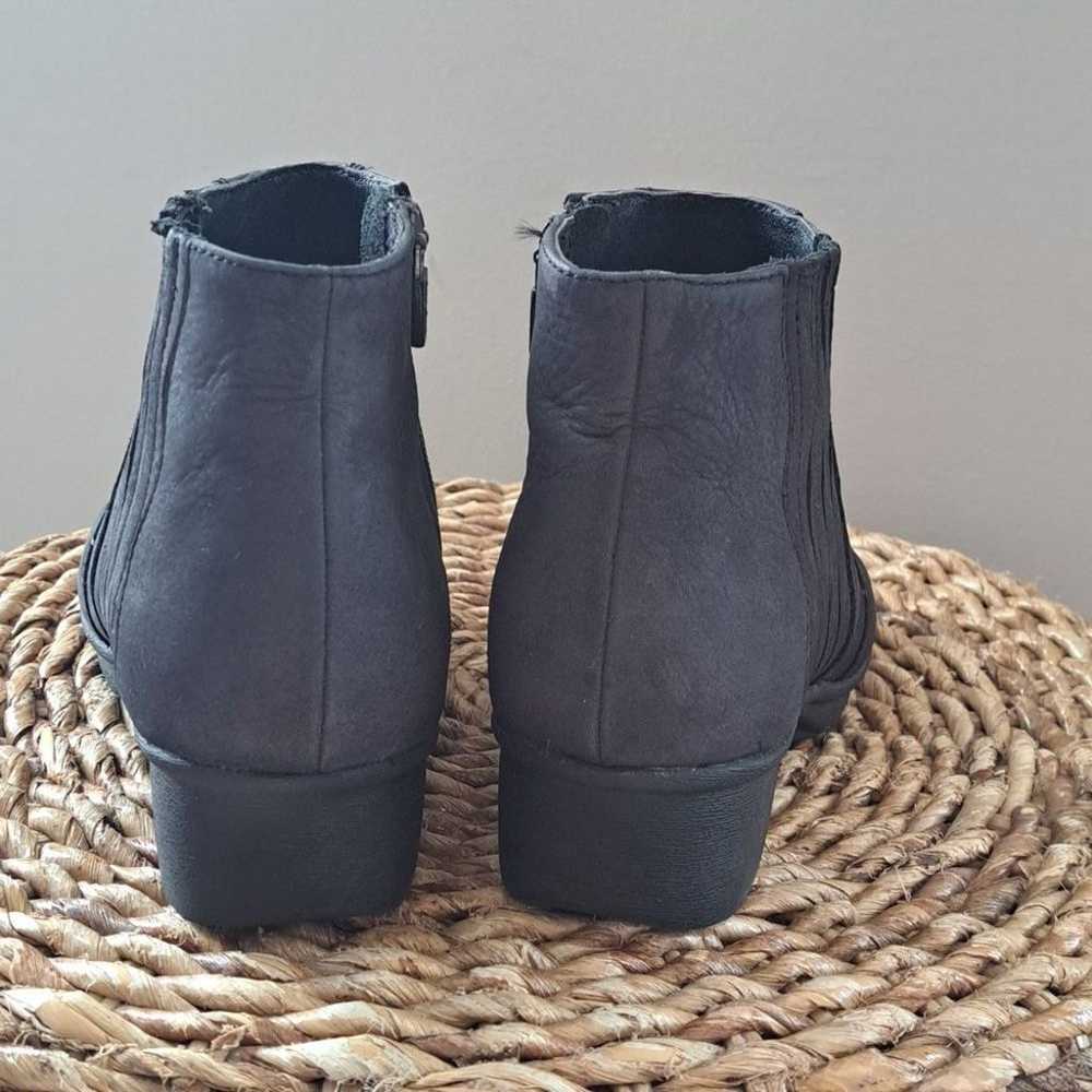 Dansko Women's Black Nubuck Suede Leather Ankle W… - image 5