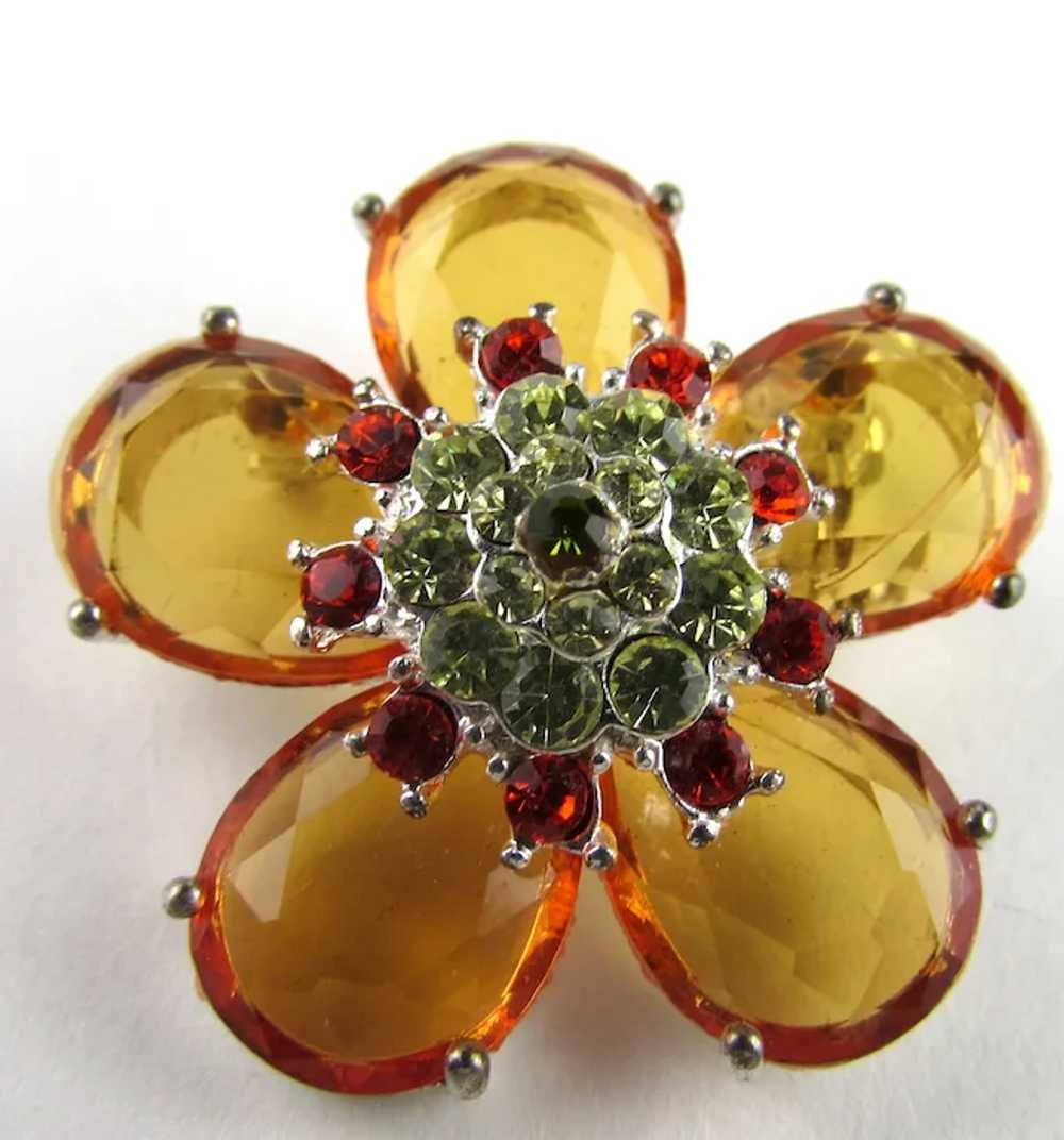 Yellow Lucite Petals and Crystal Center Pin - image 4