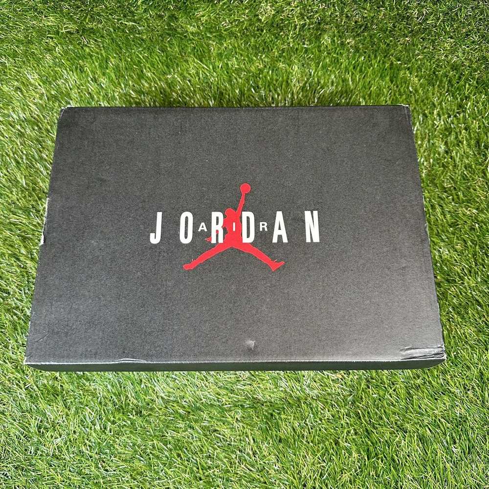 Jordan Brand × Nike Air Jordan 11 GS Jubilee - image 11