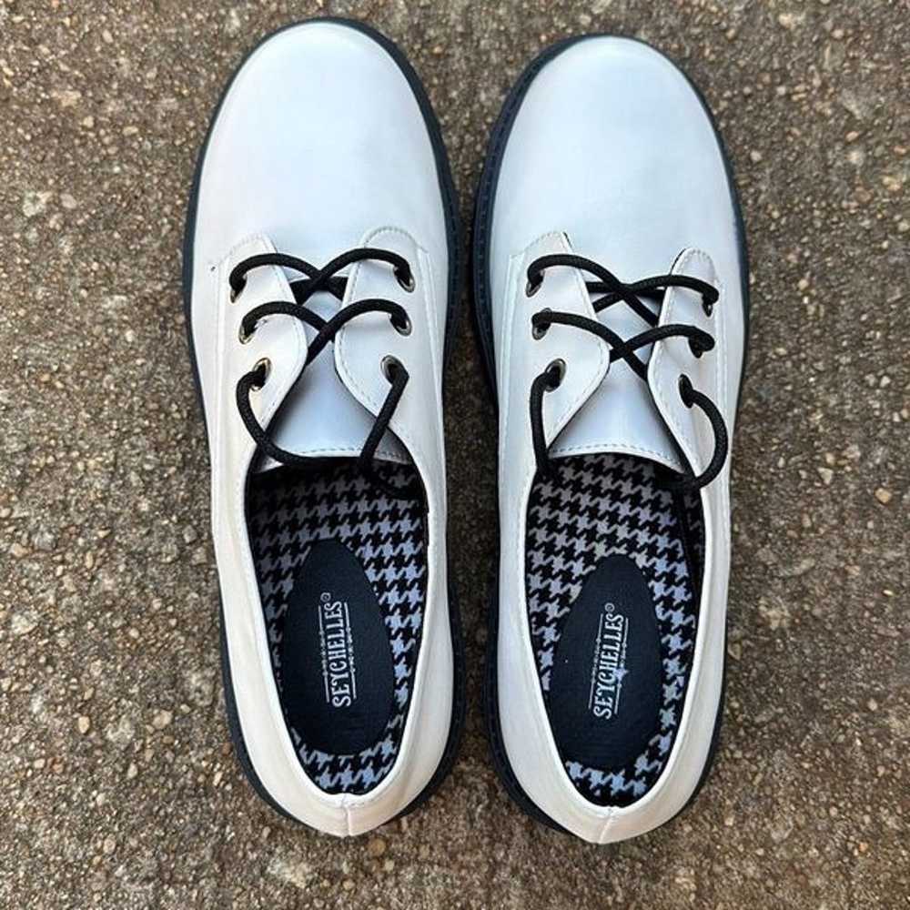 Seychelles White Oxford Semi Platform Shoes Women… - image 4