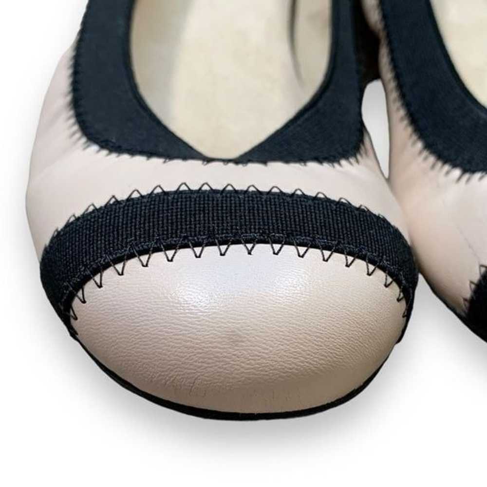 Stuart Weizmann Ballet Flat Shoes Cream Black Lea… - image 3
