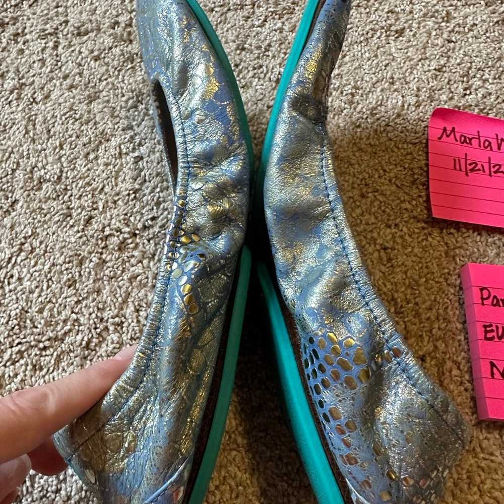 Paradise Blue Tieks Size 9 - image 3