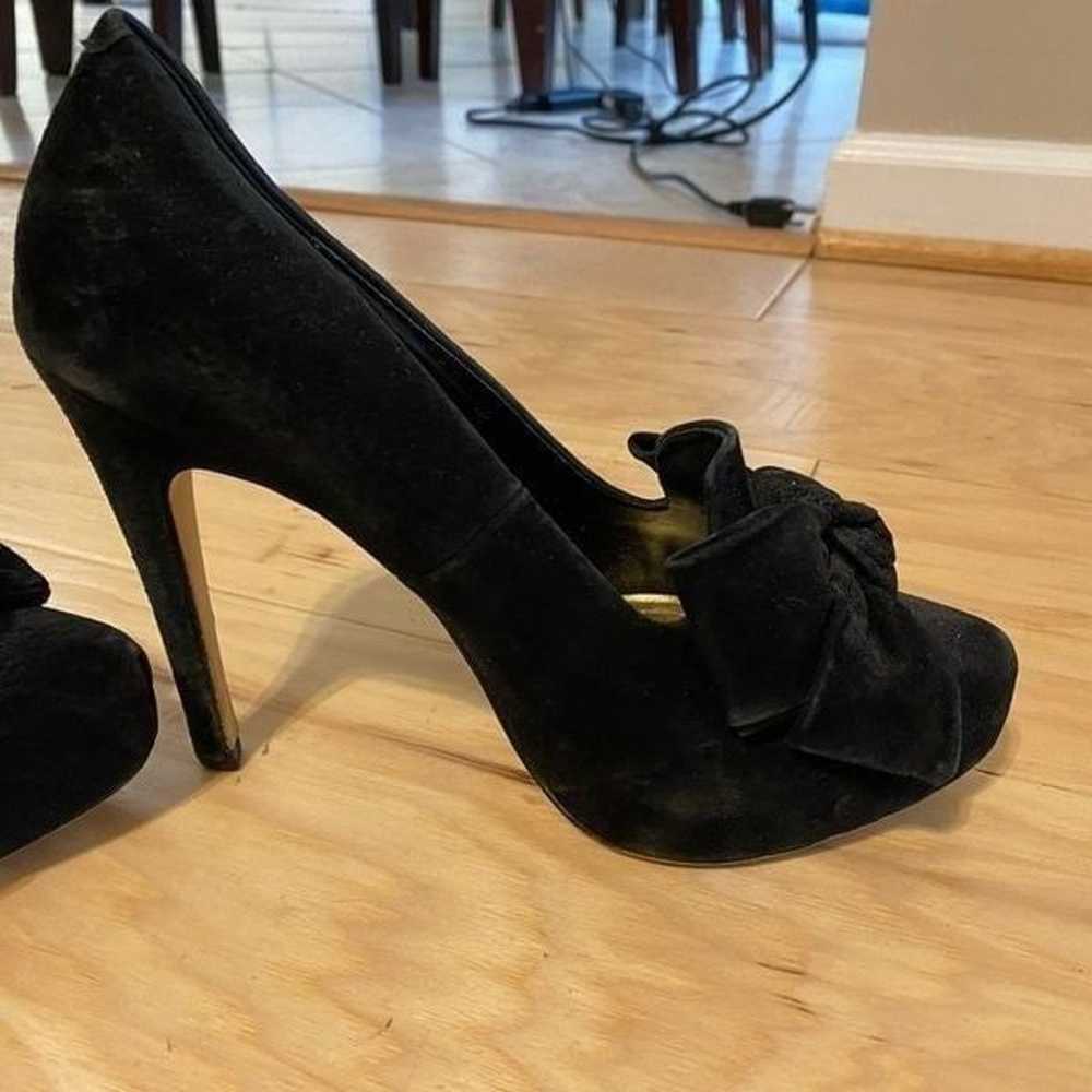 BCBGeneration Persia Bow Suede Pump size 6.5 - image 3