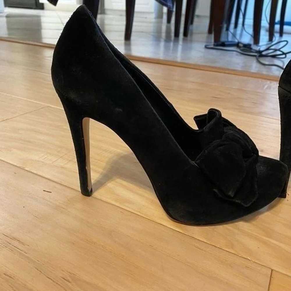 BCBGeneration Persia Bow Suede Pump size 6.5 - image 4