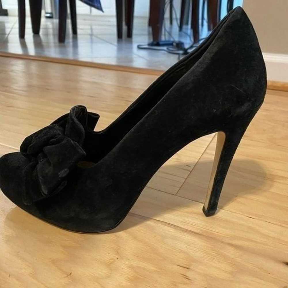 BCBGeneration Persia Bow Suede Pump size 6.5 - image 7