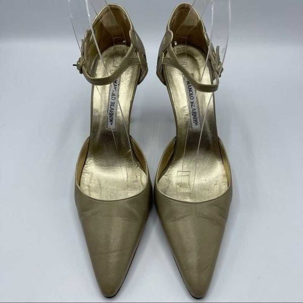 Manolo Blahnik gold ankle strap heels - image 5