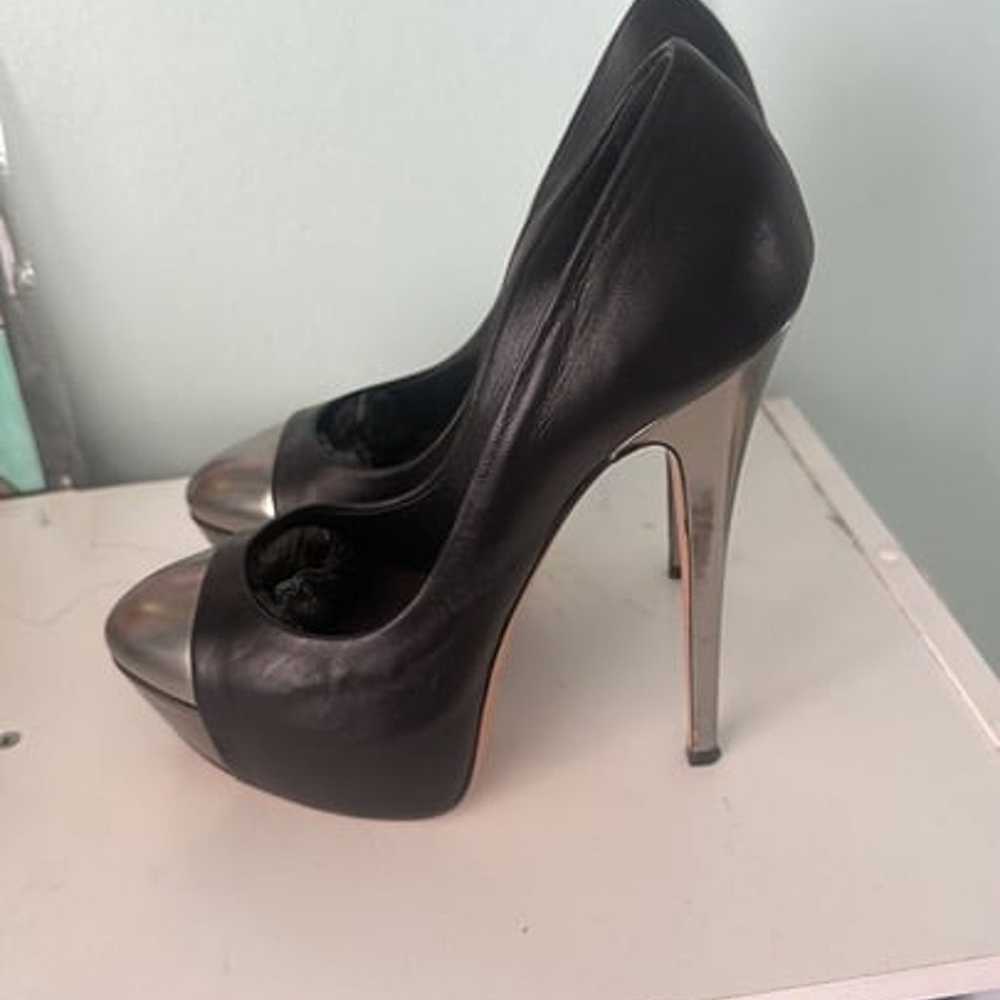 Casadei shoes like new - image 2