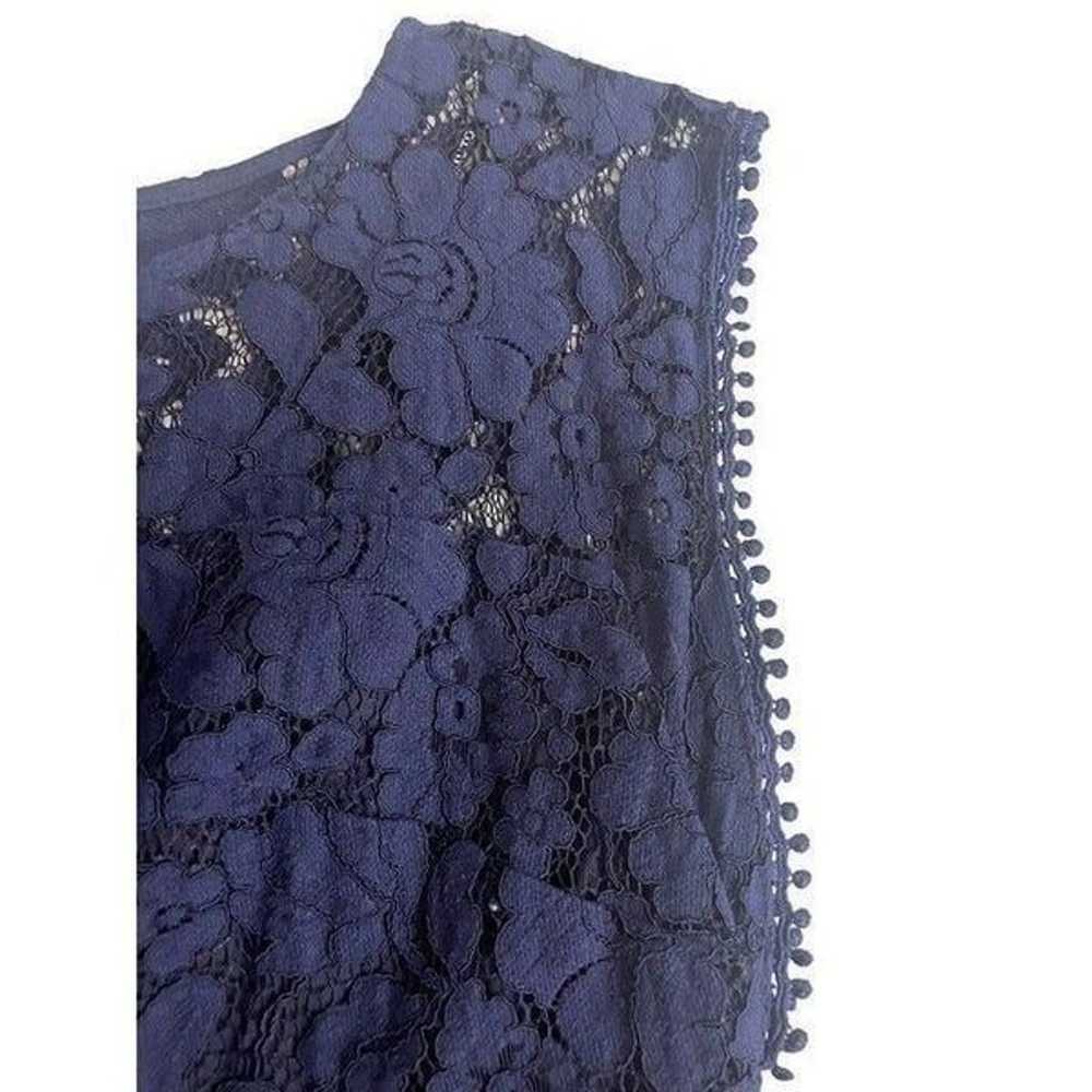 Vince Camuto Navy Blue Lace Sheath Flirty Dress 10 - image 4