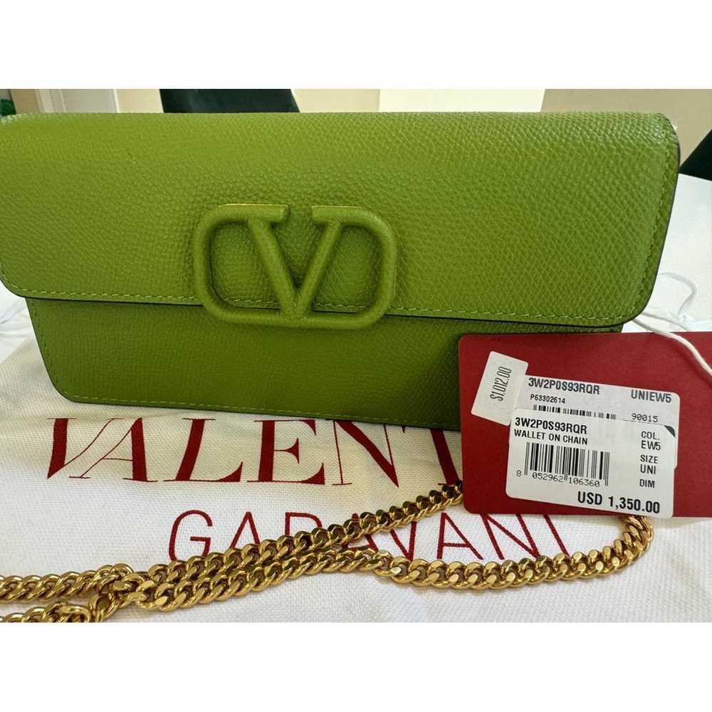 Valentino Garavani VLogo leather clutch bag - image 2