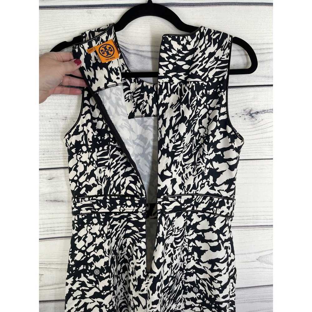 Tory Burch Black White Floral Sleeveless Abstract… - image 7