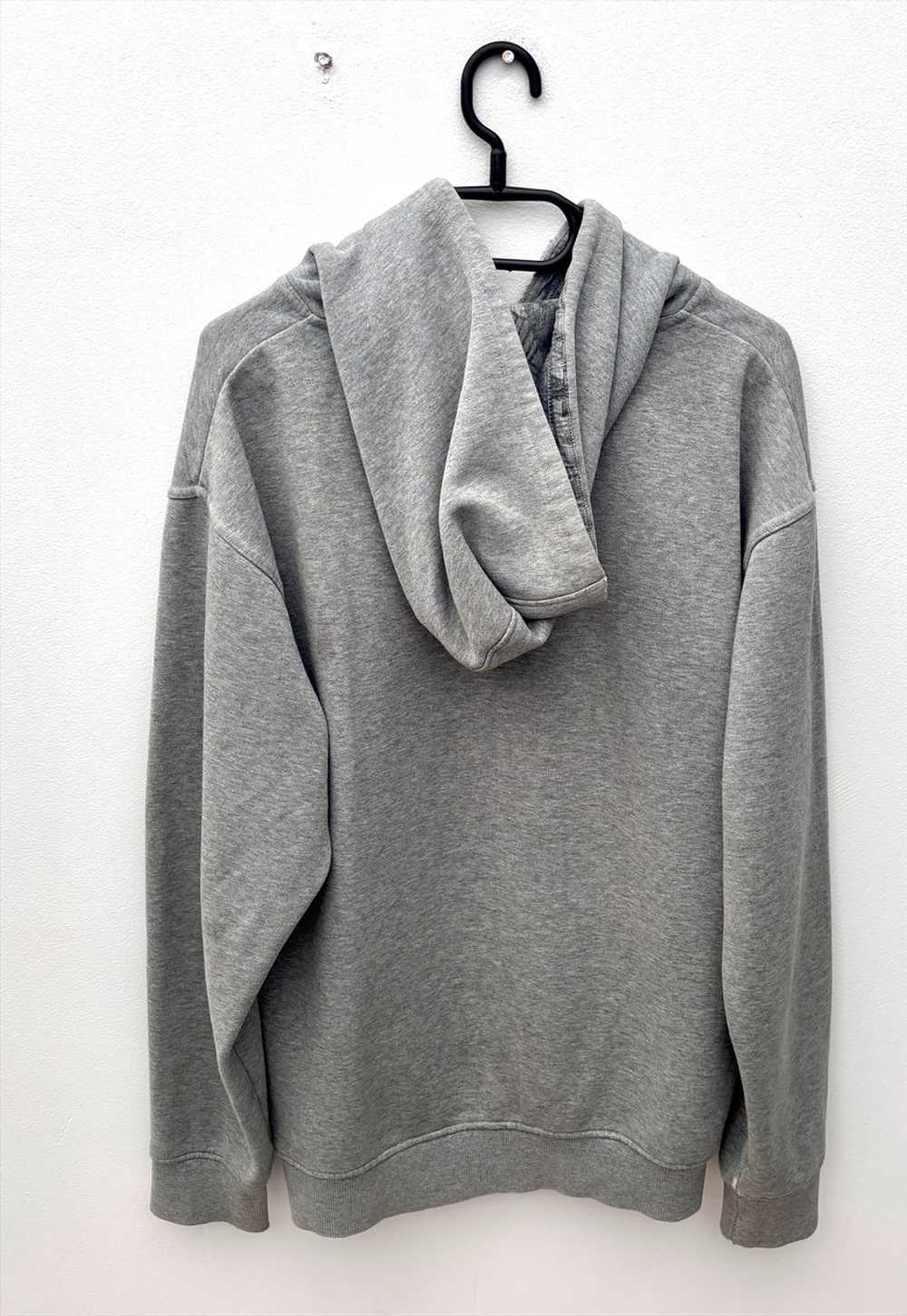 Vintage Quiksilver surf grey embroidered hoodie m… - image 2