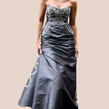 JOVANI Stretch Embellished Taffeta Prom Dress Bead