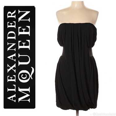 Alexander McQueen Women's Black Solid Knee Length… - image 1