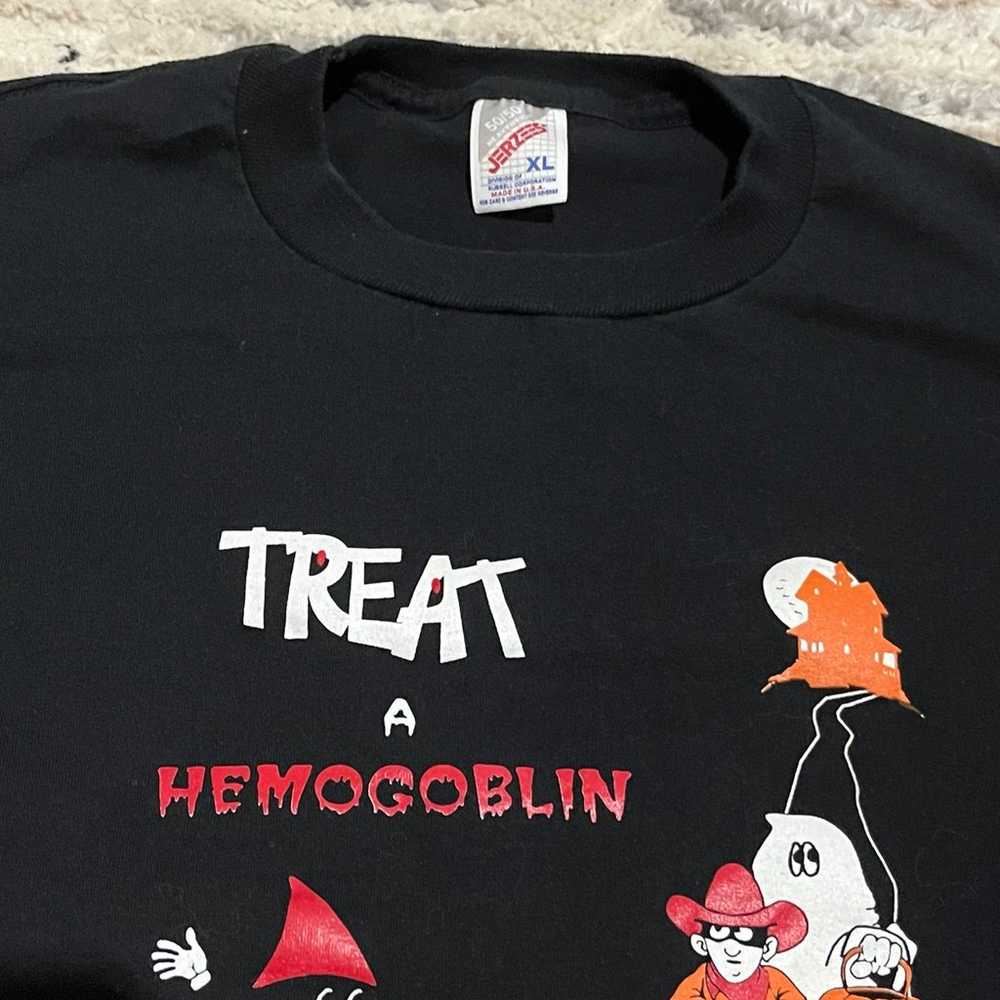 Vintage Halloween t shirt - image 2