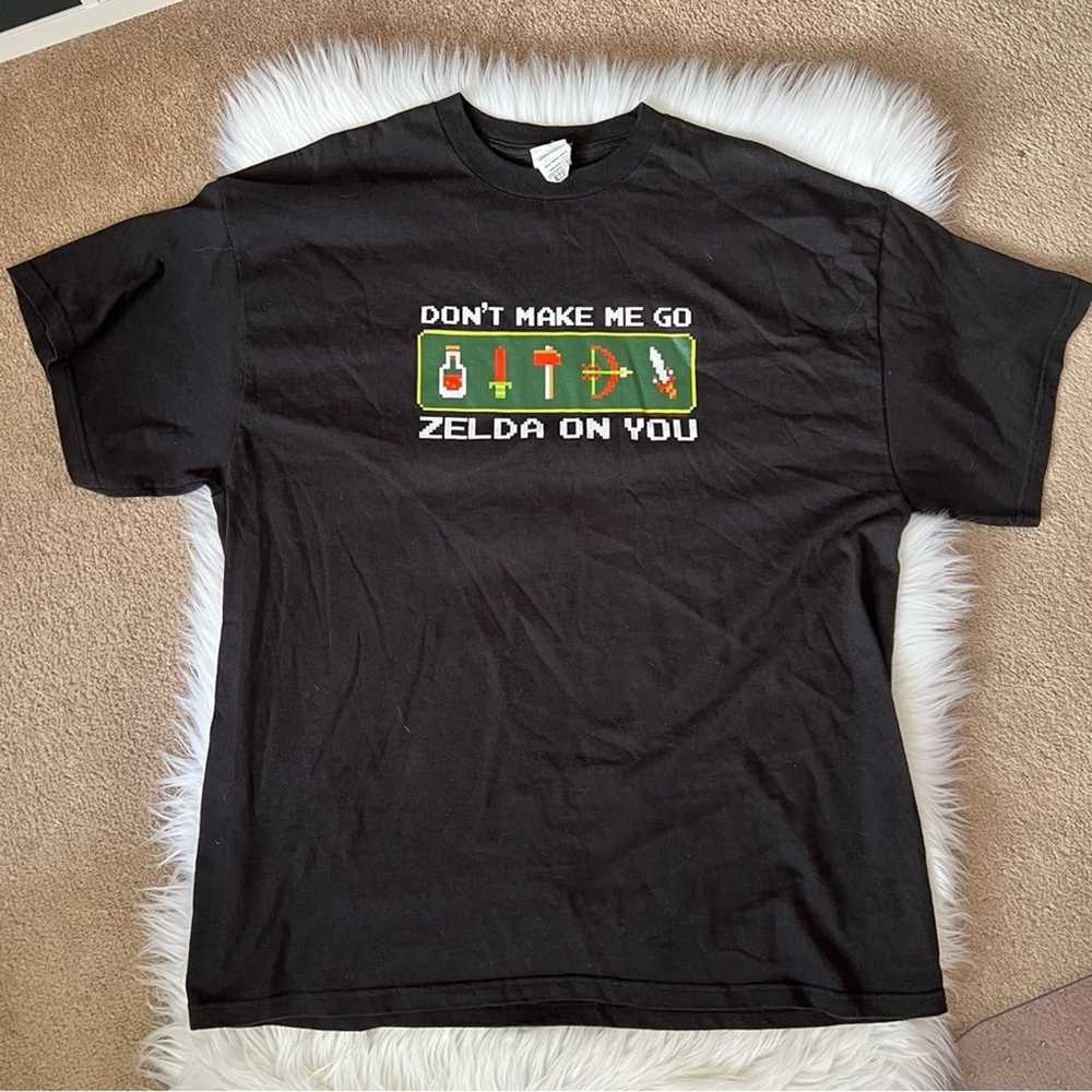 Nintendo Legend Of Zelda 8-Bit Throwback T-Shirt … - image 1