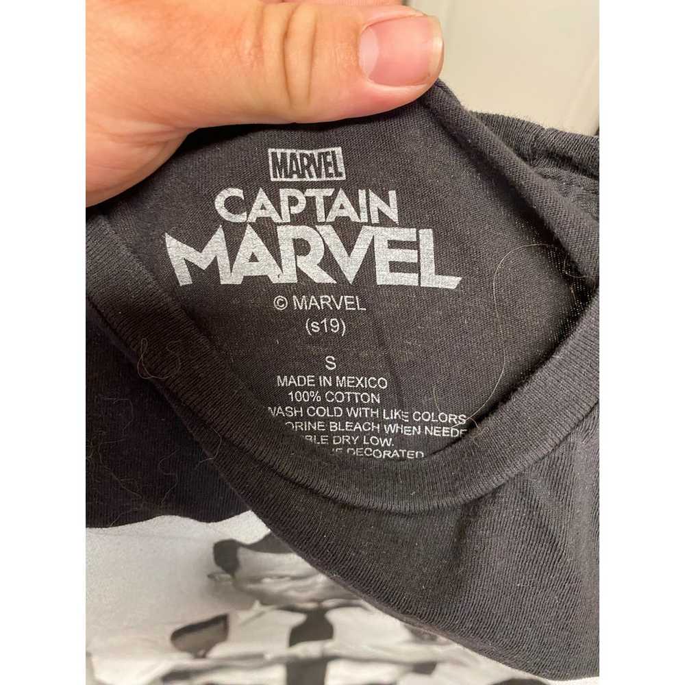 Nick Fury Captain Marvel Shirt Size S - image 2