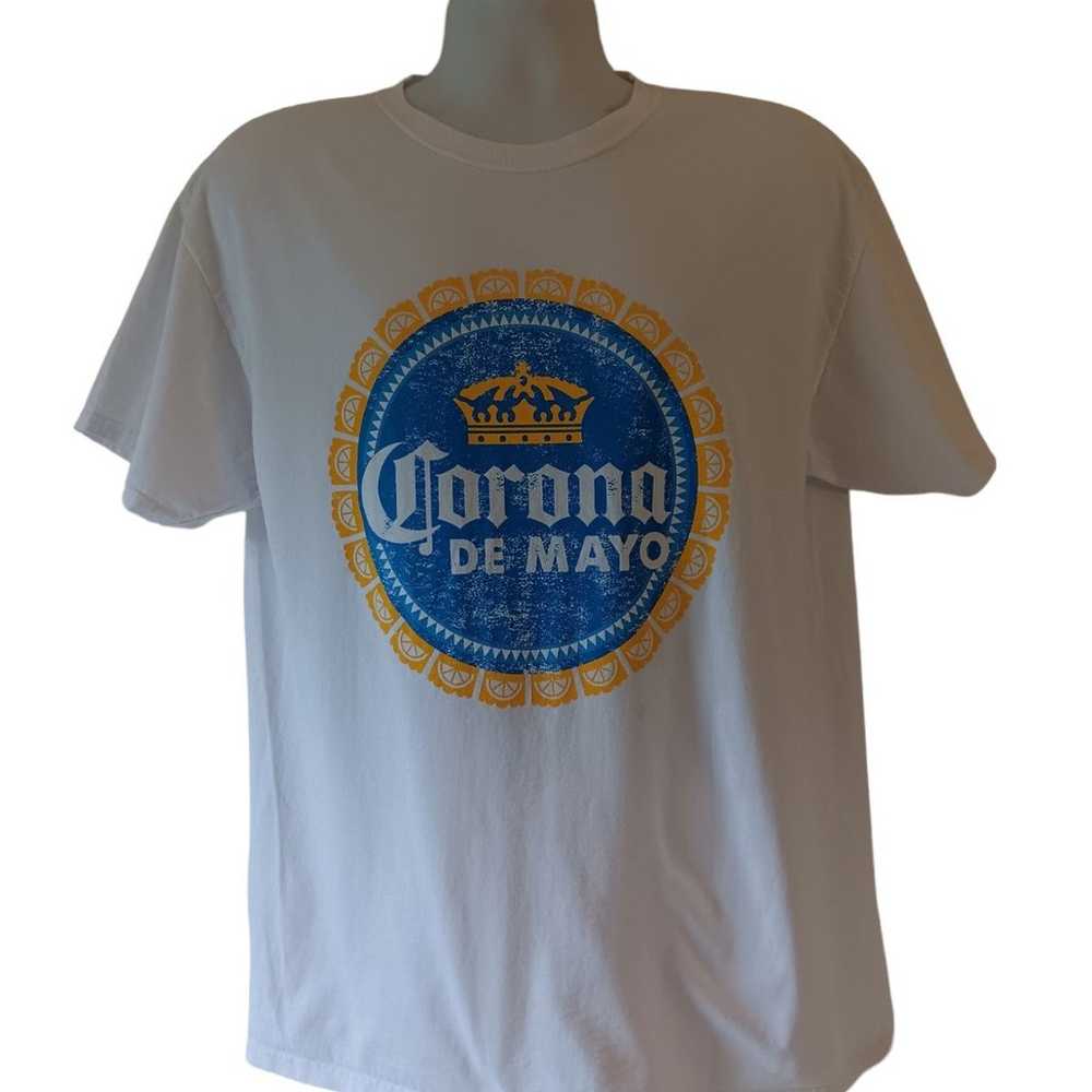 Corona De Mayo men's white short-sleeve graphic t… - image 1